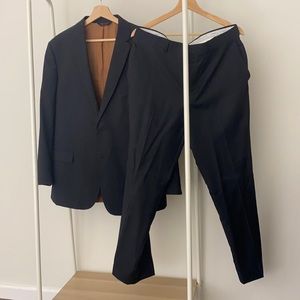 Joseph A Bank Full Suit